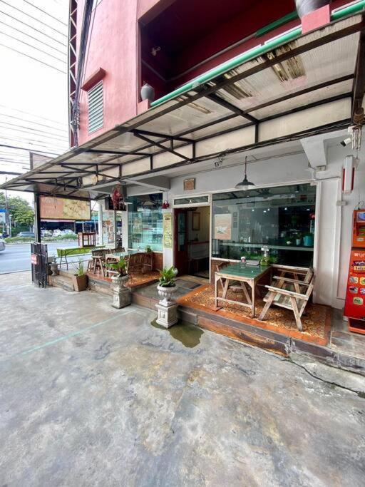 Ratanawong Place 405 Banguecoque Exterior foto